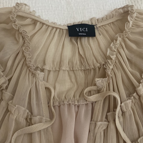 Vici flowy top - Picture 6 of 9